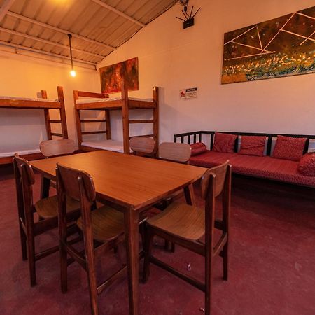 Hotel La Paulo'S Near Beach Resort Морджим Екстериор снимка