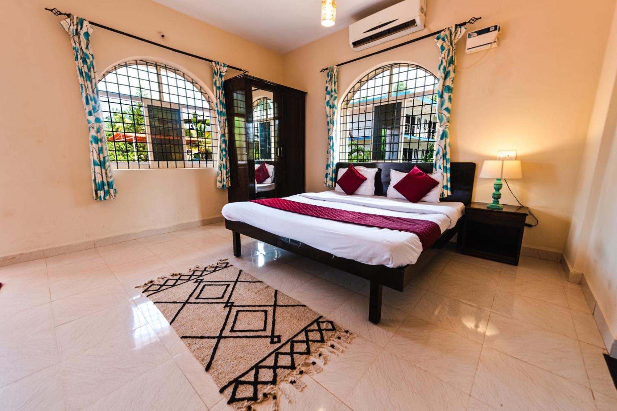 Hotel La Paulo'S Near Beach Resort Морджим Екстериор снимка