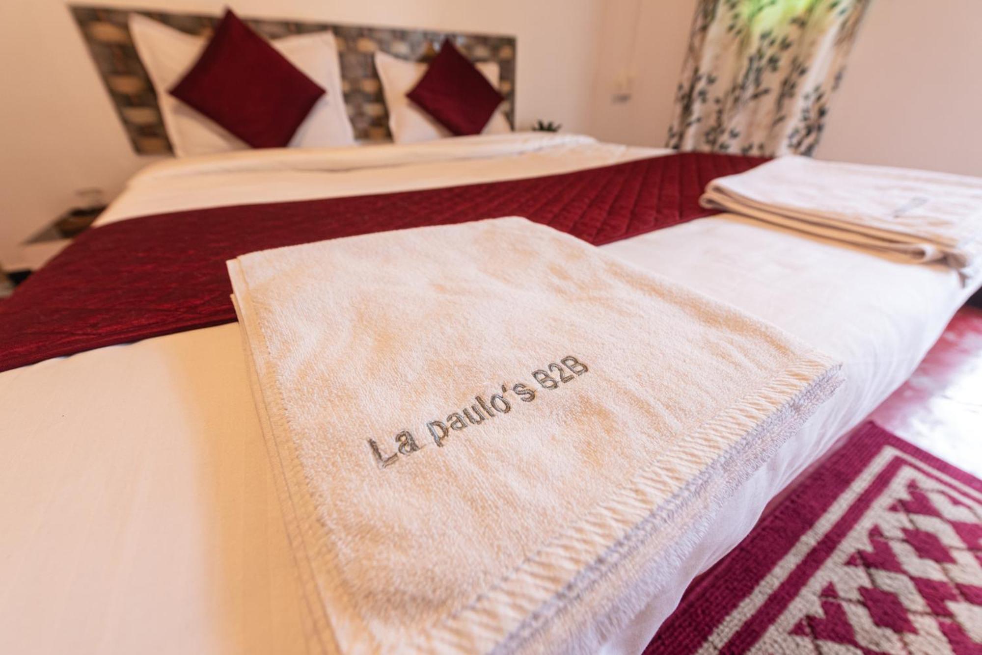 Hotel La Paulo'S Near Beach Resort Морджим Екстериор снимка